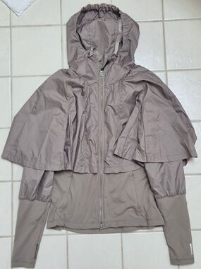 Zella Hooded Cape Utility Jacket in Light Taupe